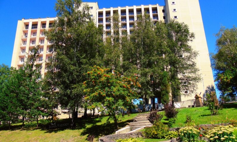 Санаторій Військовий Санаторій Військовий - sanatoriy truskaveckiy voenniy 795x477